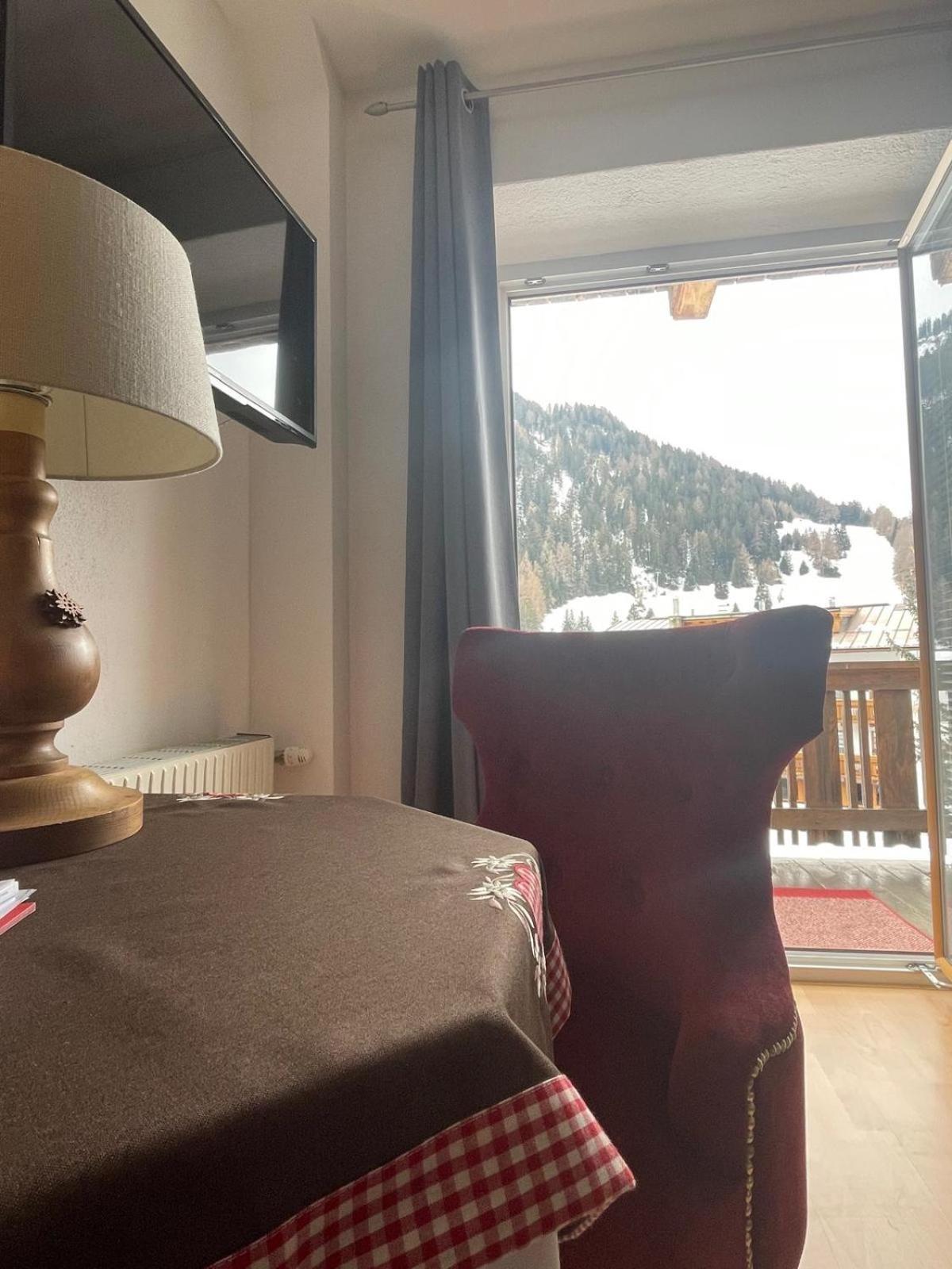 Hirschstube Nauders Bed & Breakfast エクステリア 写真